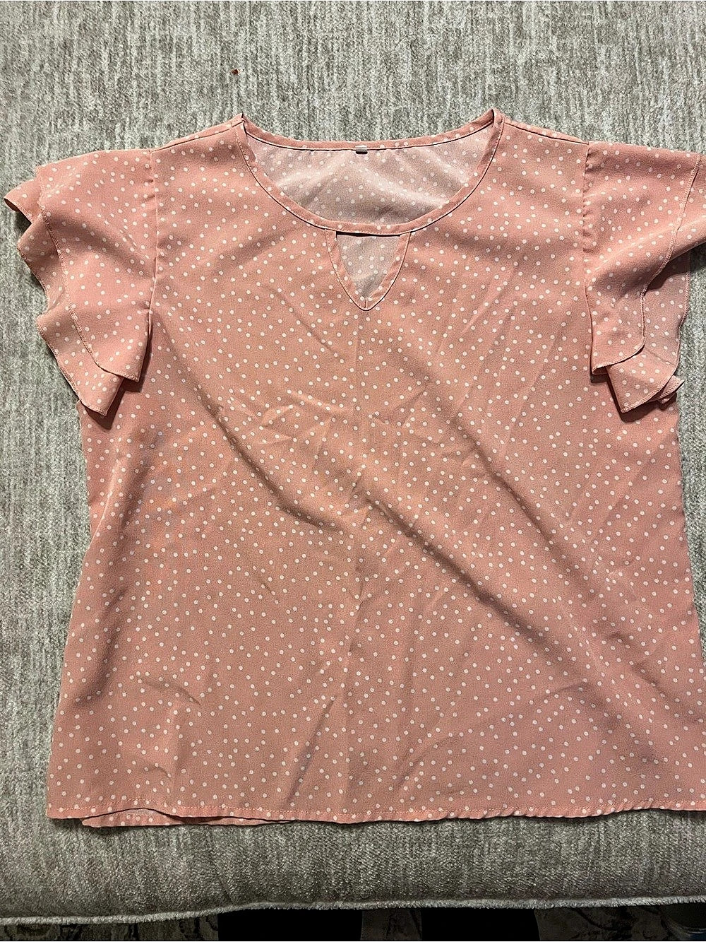 Polka Dot Ruffle Sleeve Blouse in Pink Size Medium Like New